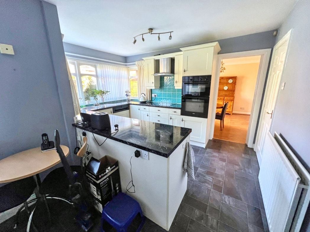 Property image 6 of 16