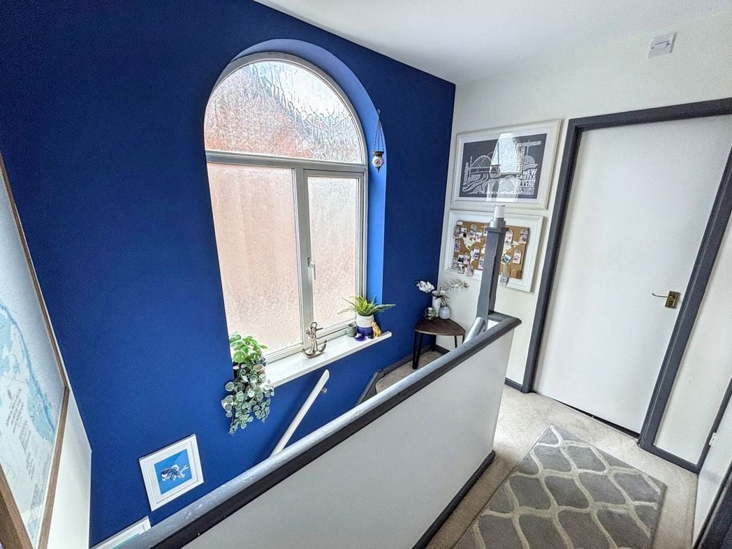 Property image 7 of 14