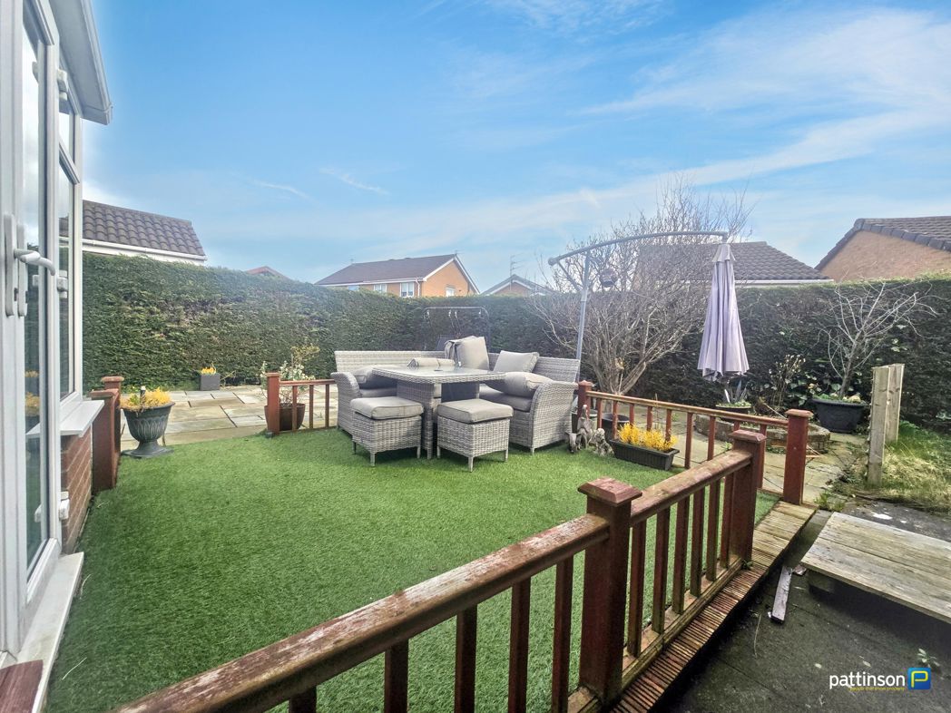 Property image 4 of 28