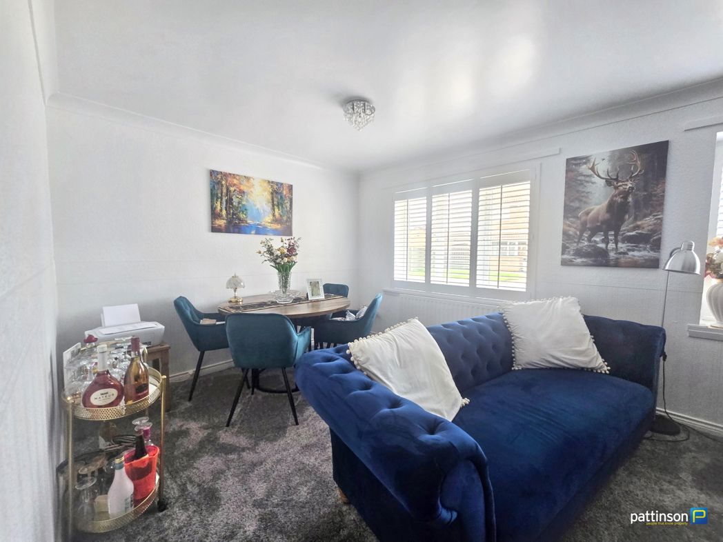 Property image 12 of 28