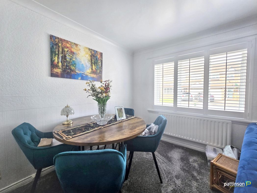 Property image 13 of 28