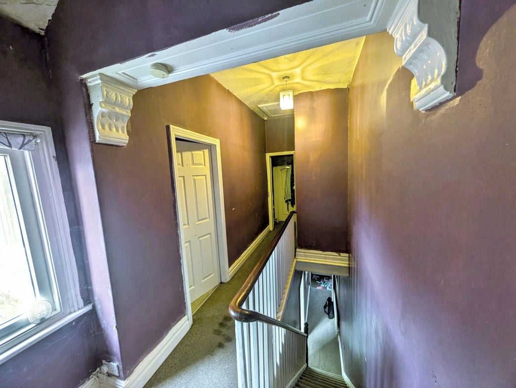 Property image 6 of 8