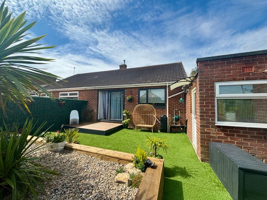 Property image 21 of 27