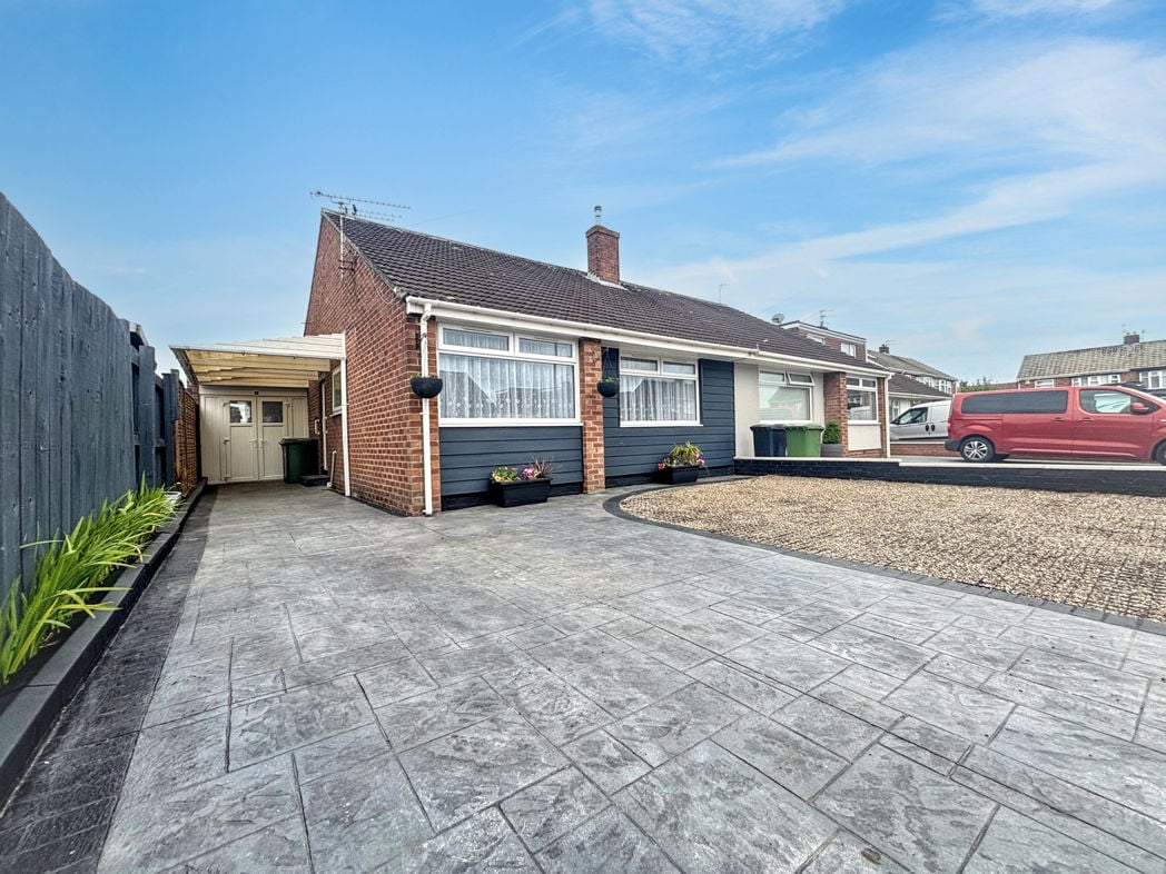 Property image 24 of 27