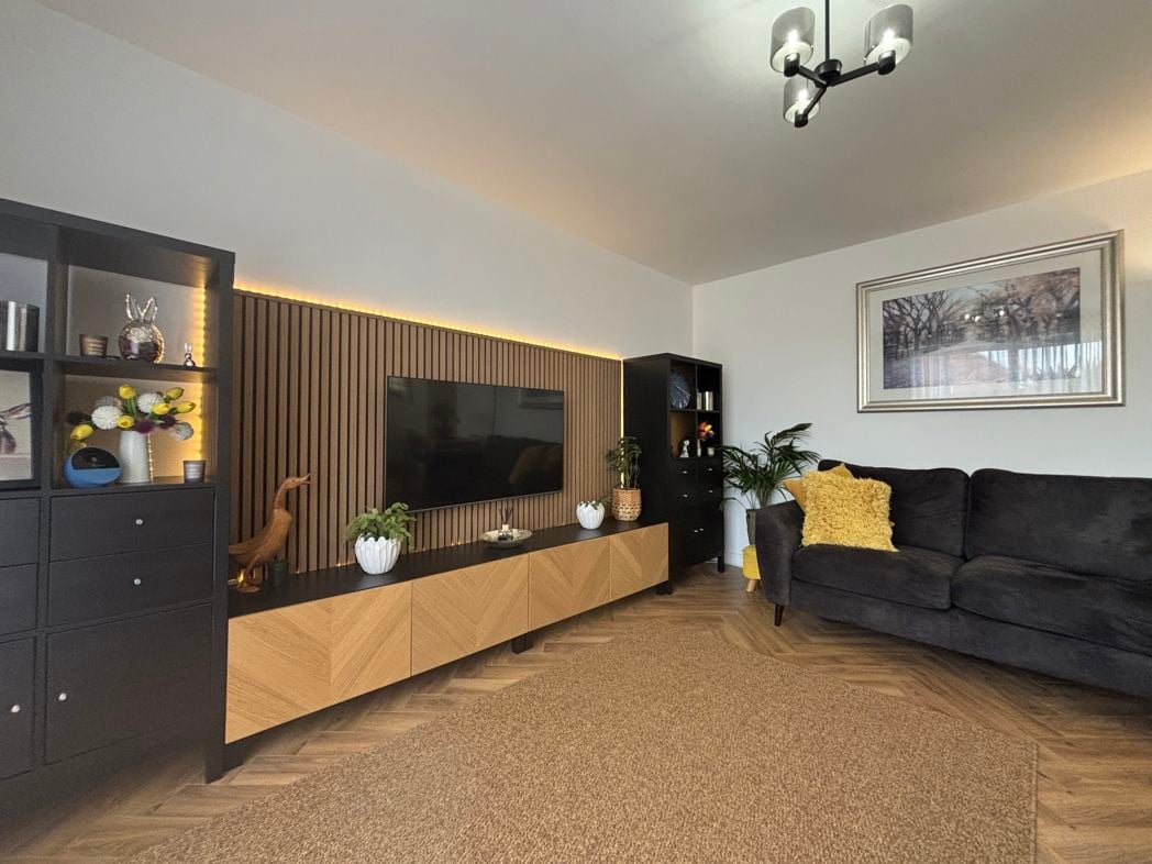 Property image 6 of 27