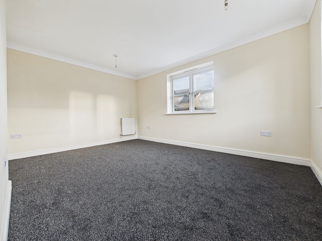Property image 10 of 14