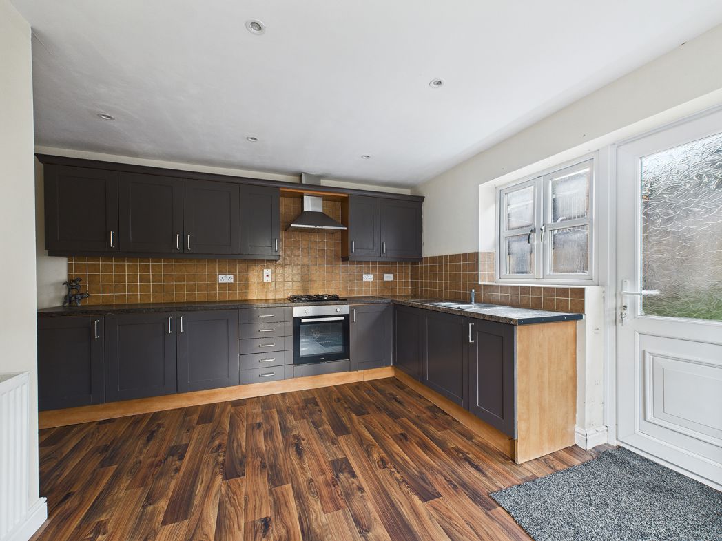 Property image 2 of 14