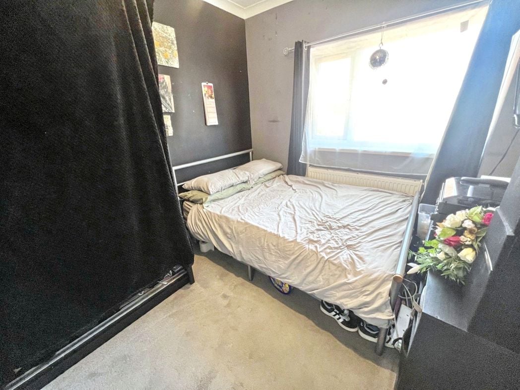 Property image 9 of 20