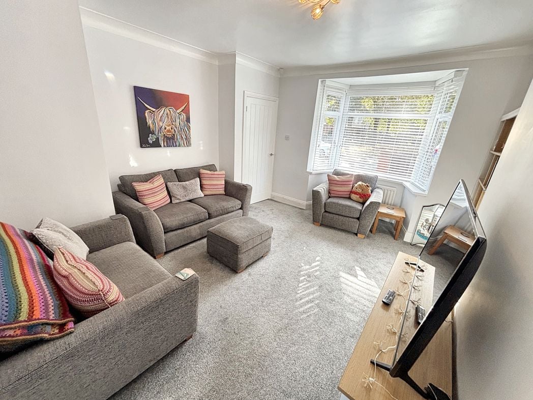 Property image 4 of 12