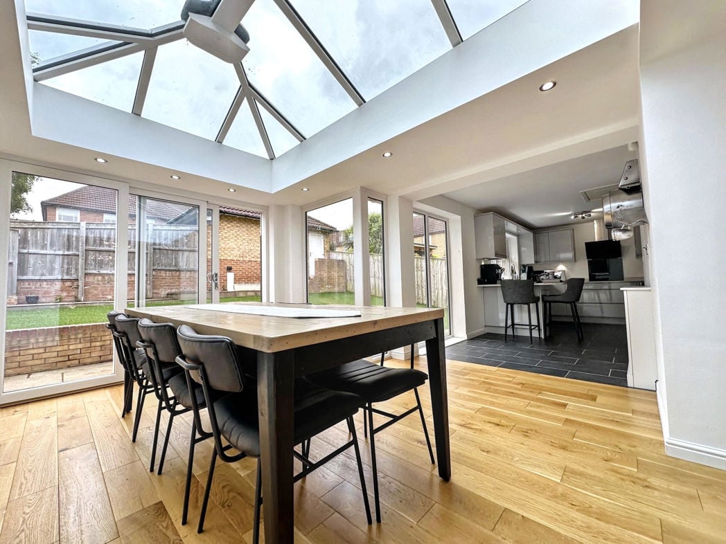 Property image 6 of 30