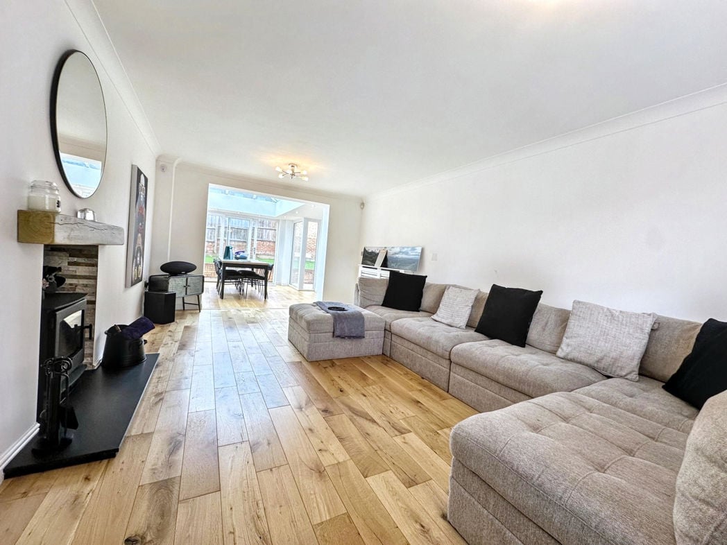 Property image 4 of 30