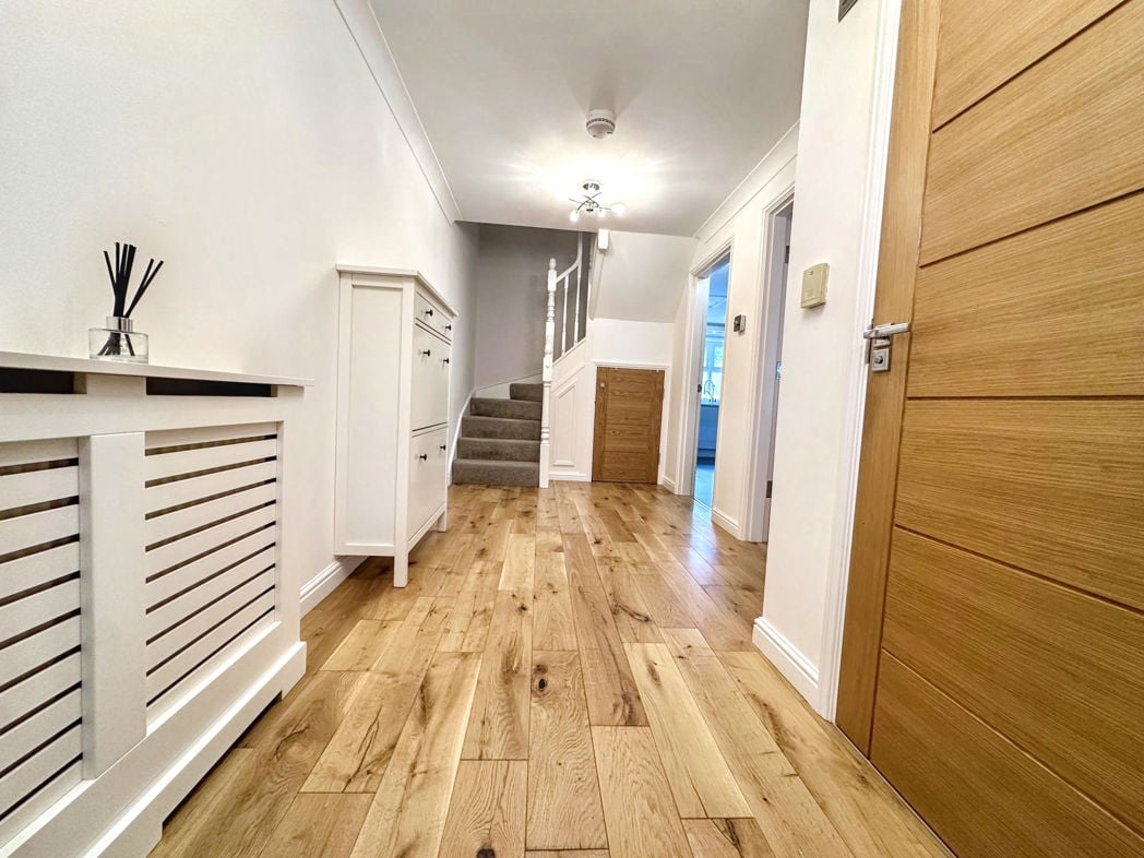 Property image 2 of 30