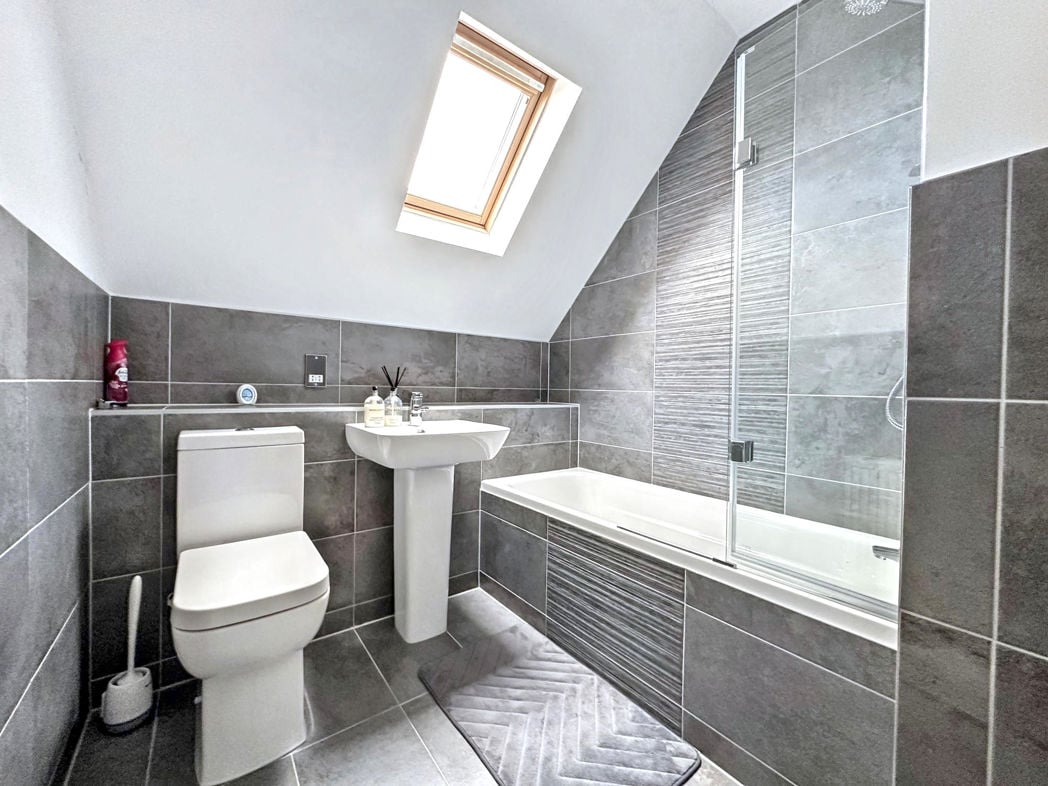 Property image 23 of 30