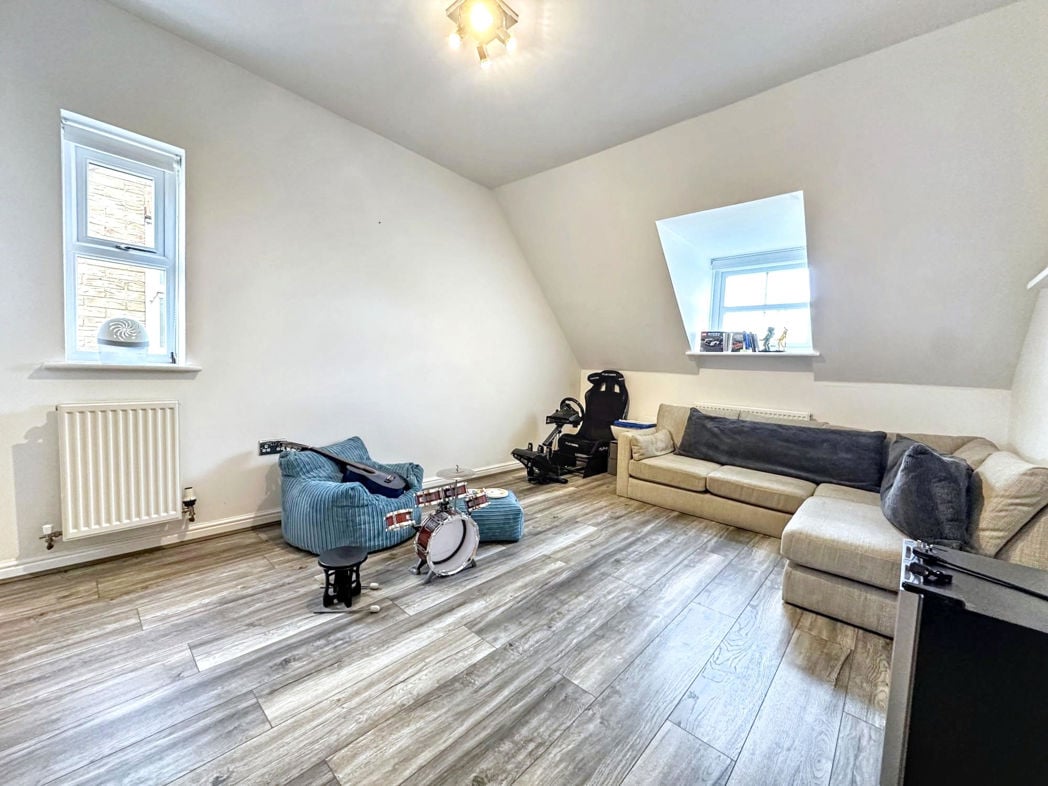 Property image 25 of 30