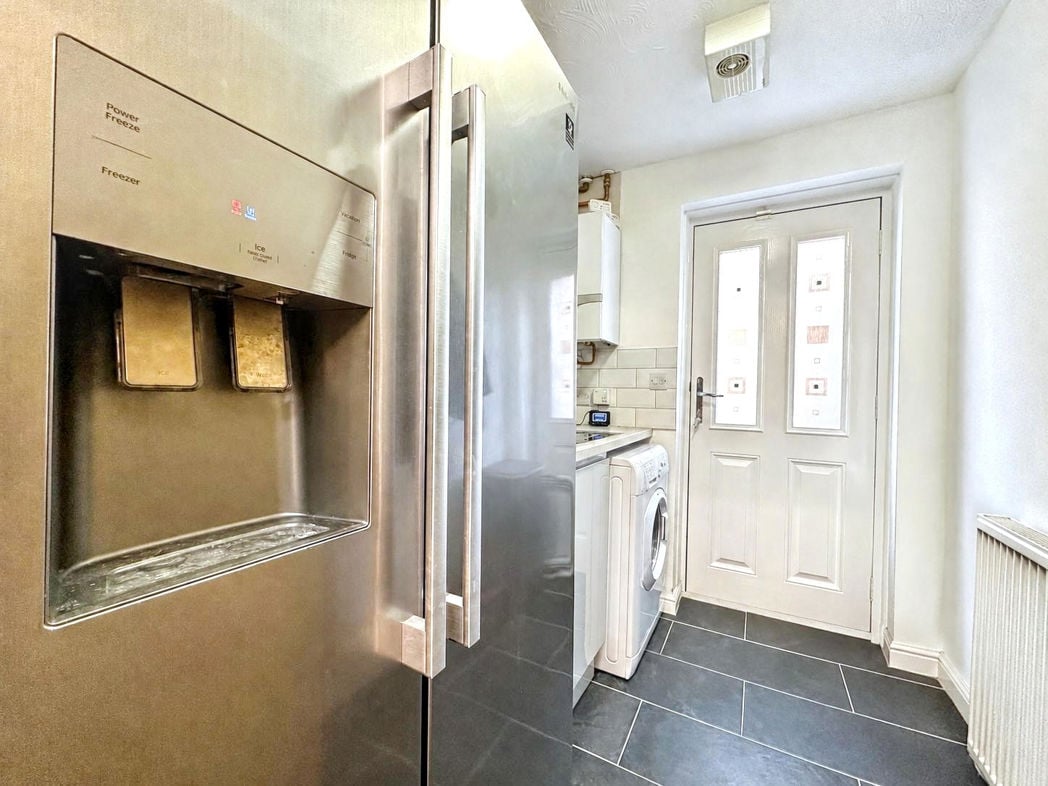 Property image 11 of 30