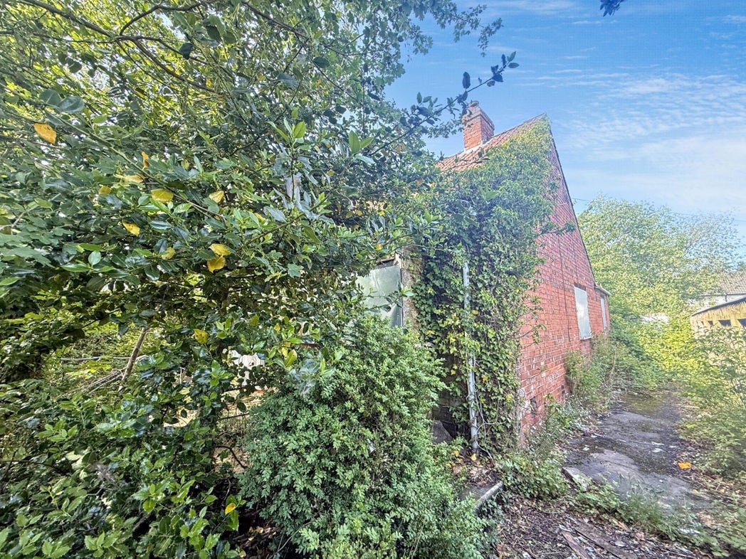 Property image 9 of 9