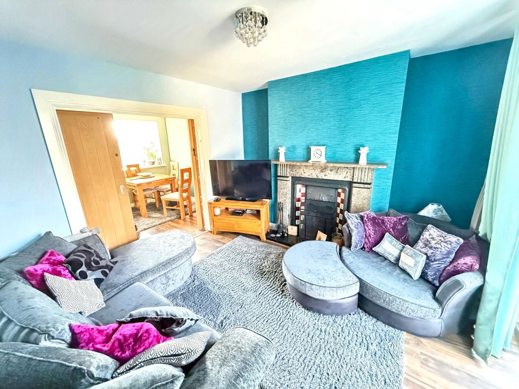 Property image 2 of 15