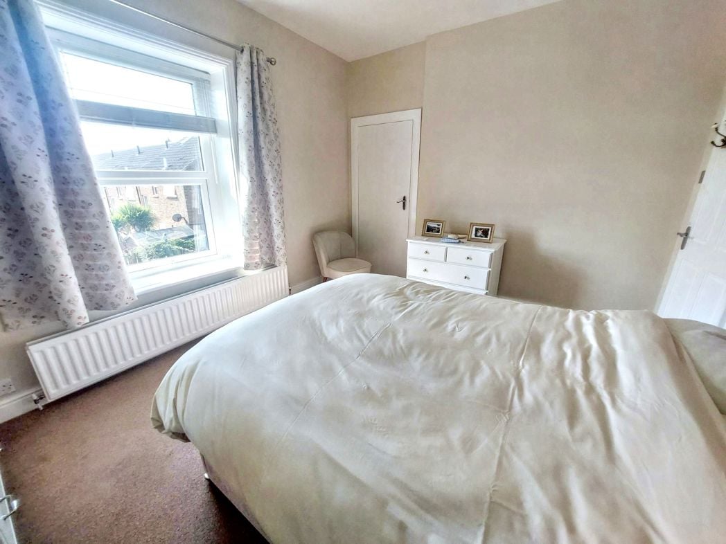 Property image 12 of 19