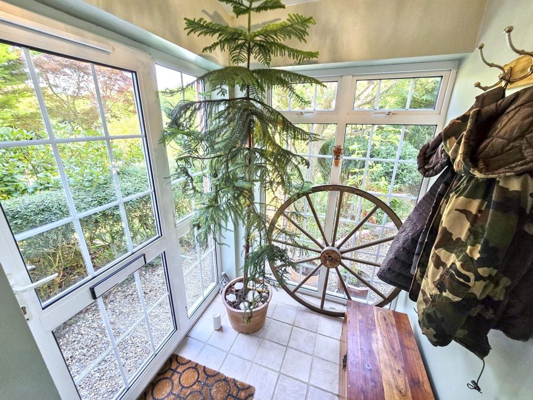 Property image 2 of 29
