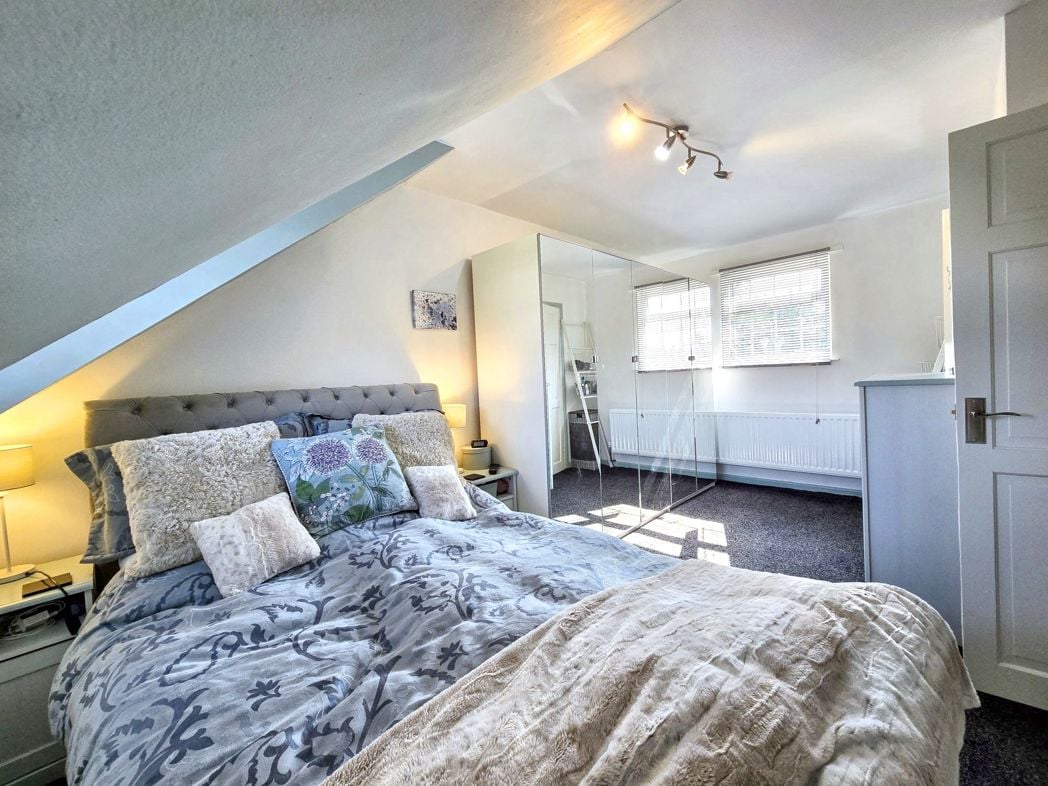 Property image 13 of 29