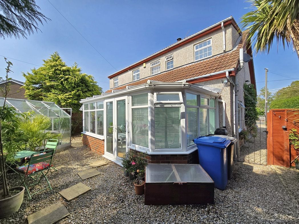 Property image 25 of 29