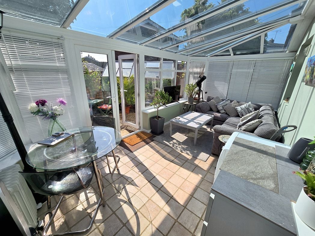 Property image 11 of 29