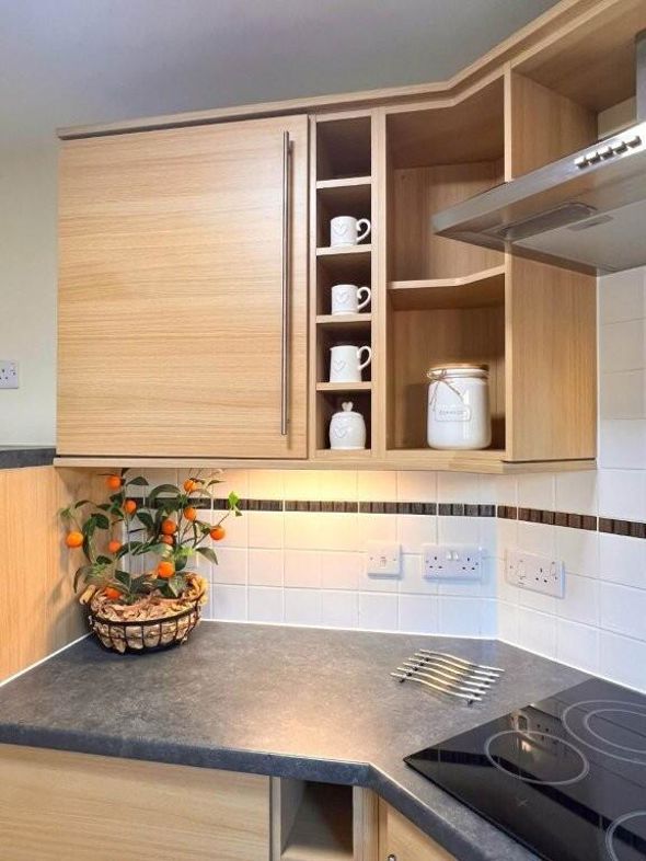 Property image 6 of 22