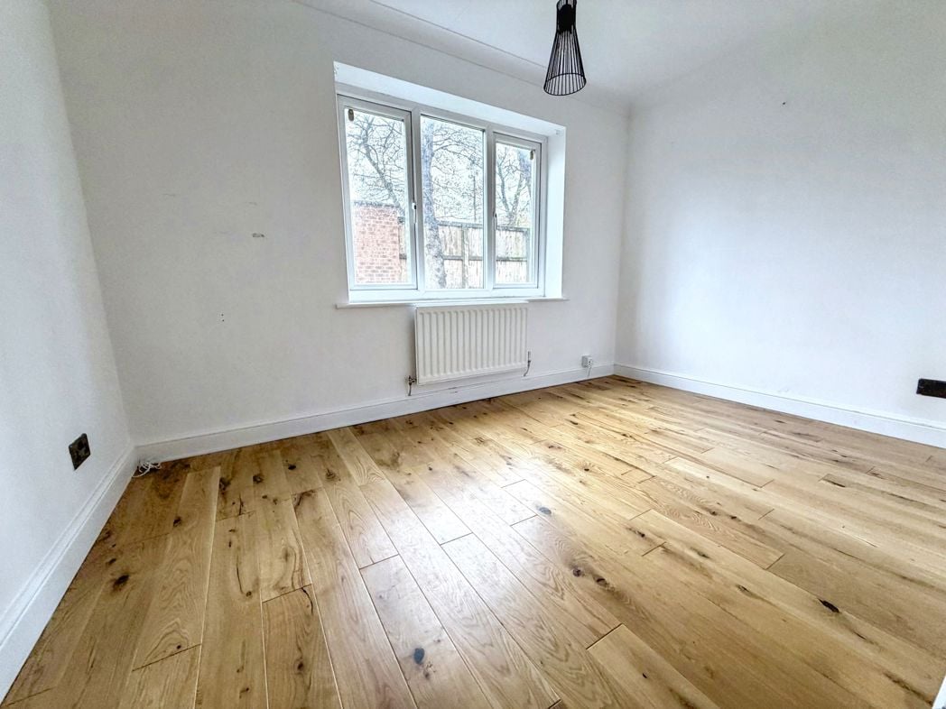 Property image 5 of 19