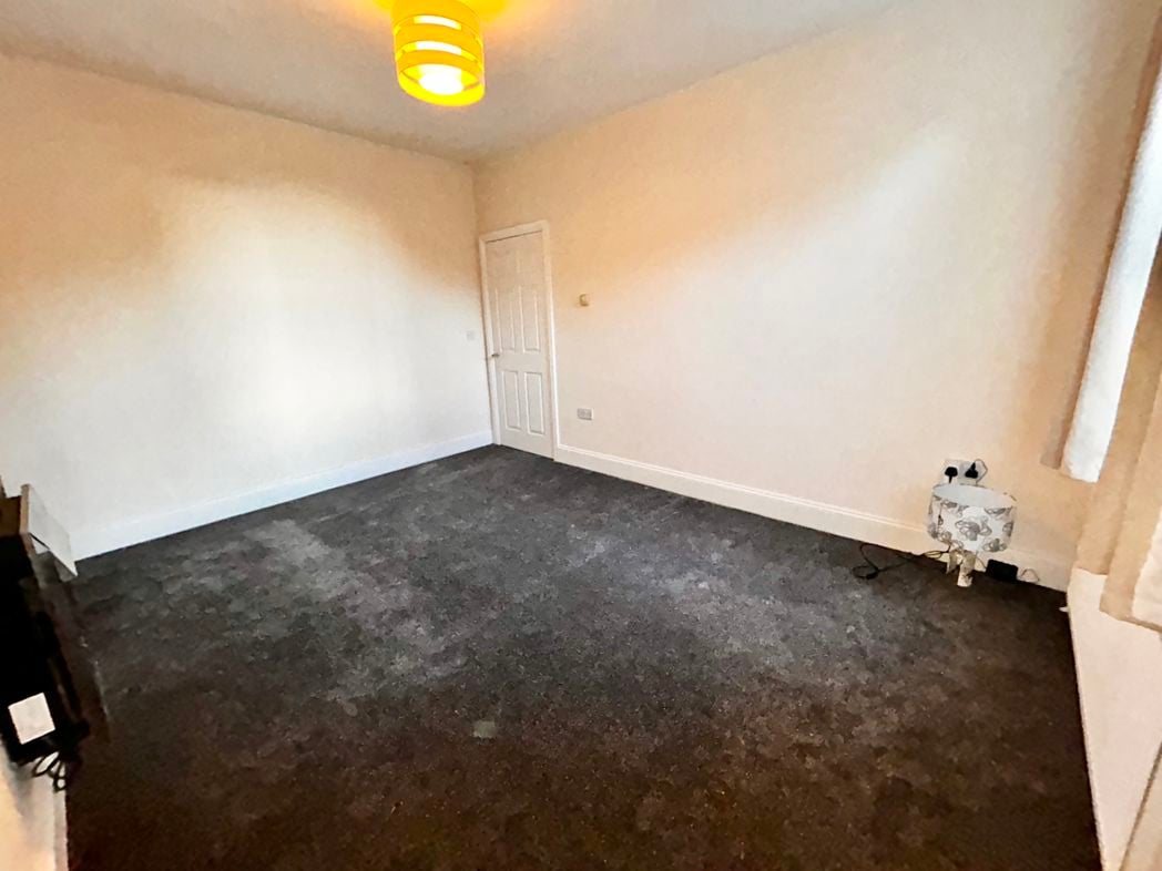 Property image 6 of 10