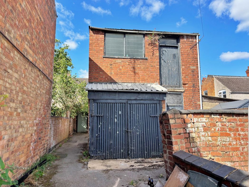 Property image 1 of 5