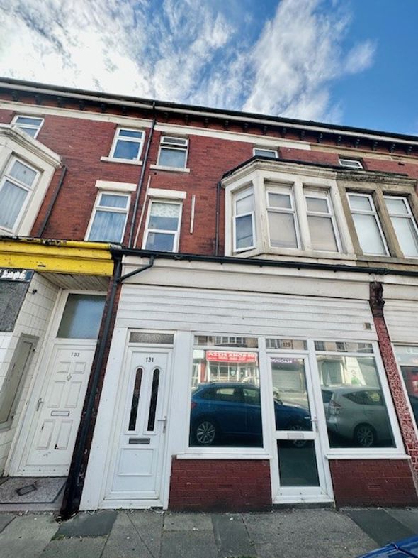 Property image 1 of 17
