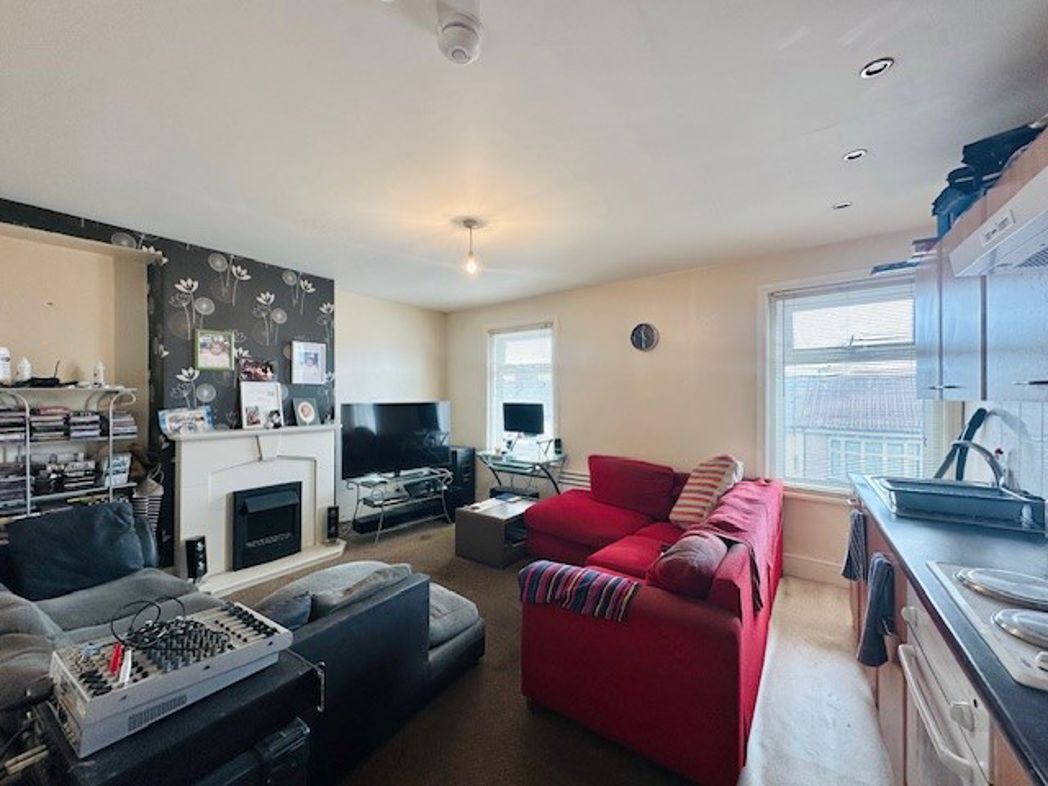 Property image 4 of 17