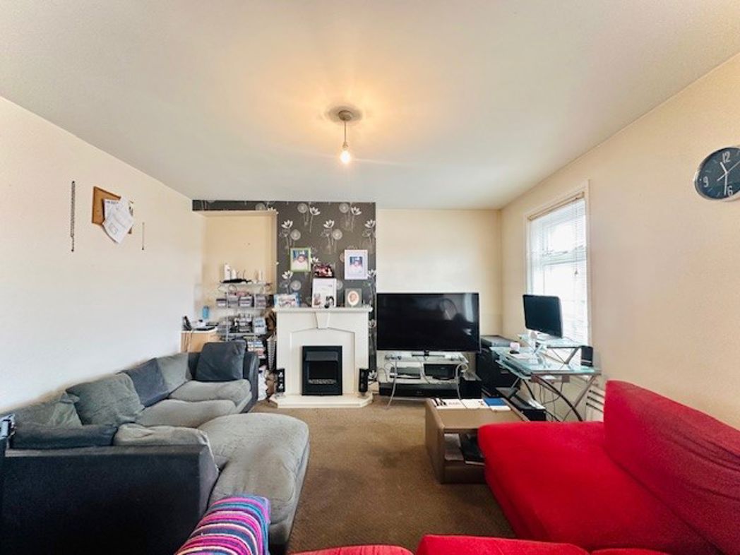 Property image 5 of 17