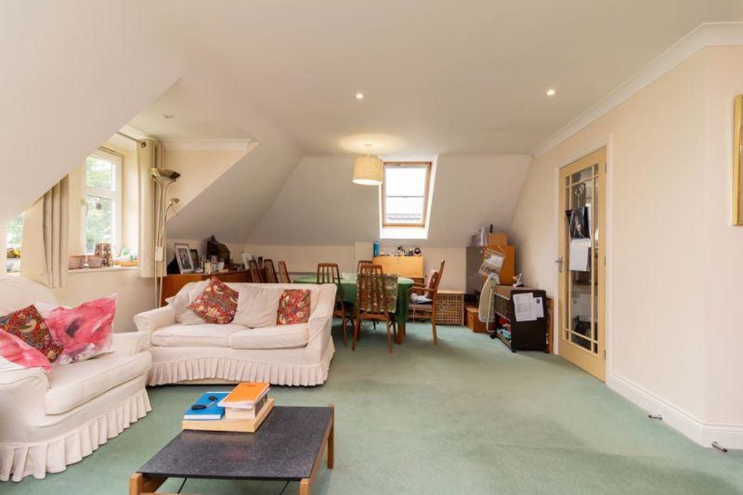 Property image 7 of 19