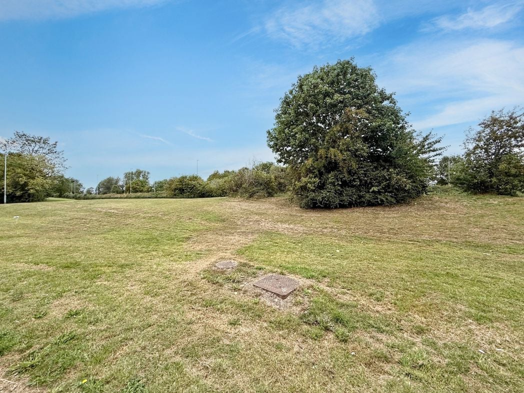 Property image 18 of 24