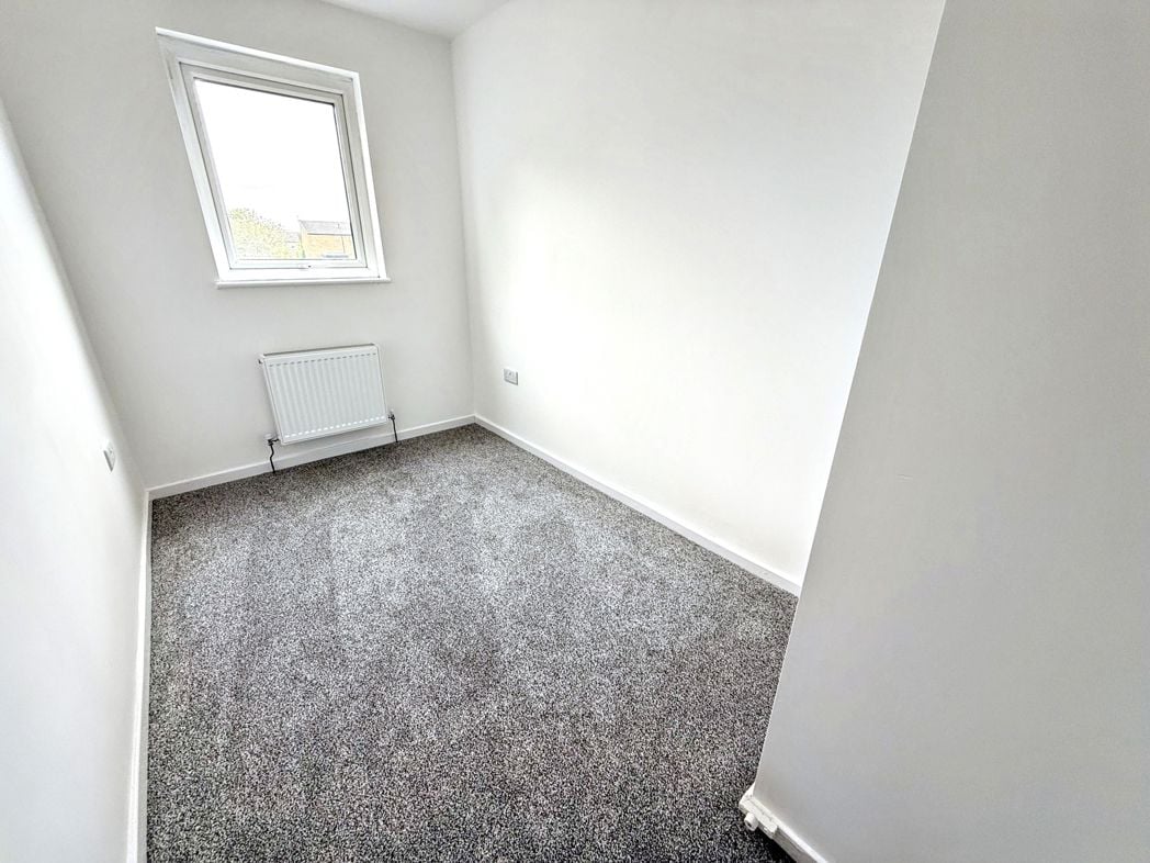 Property image 16 of 24