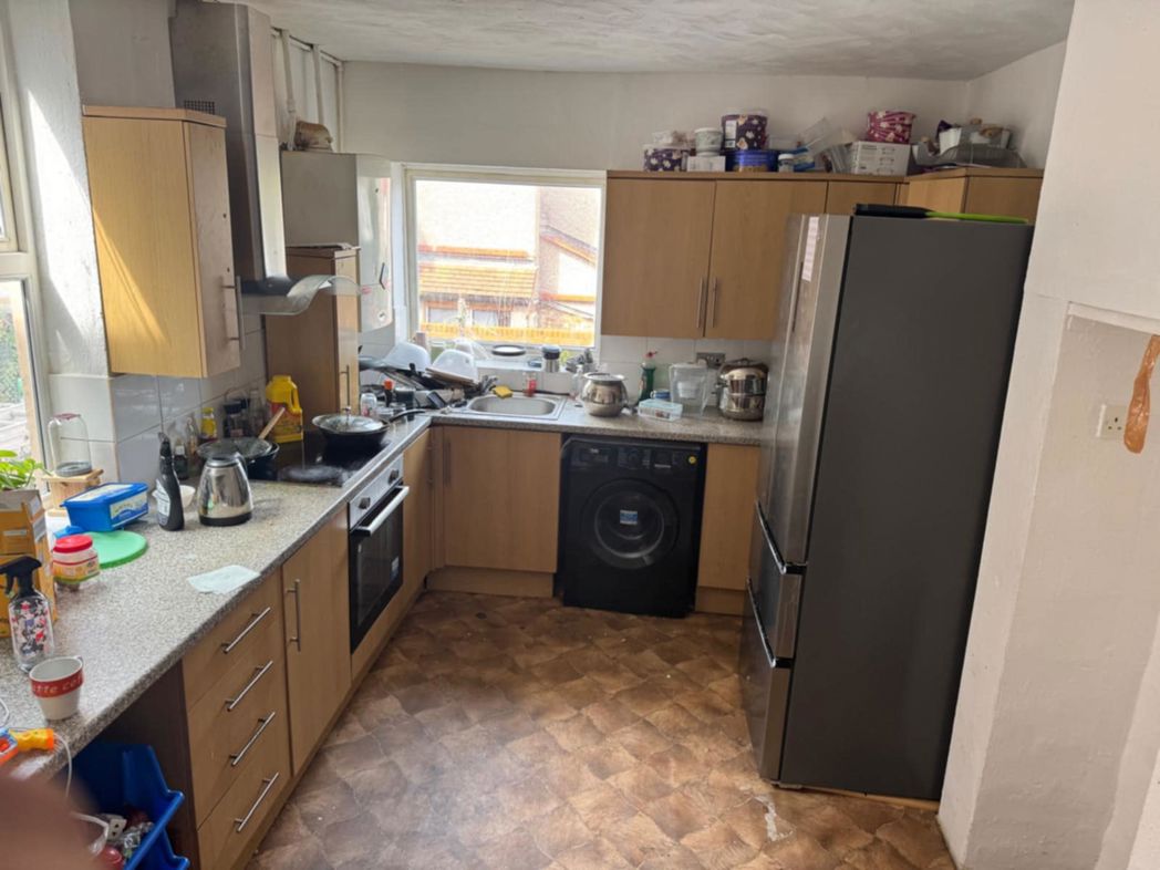 Property image 3 of 8