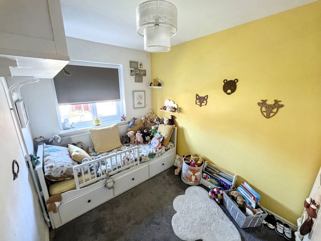 Property image 8 of 15