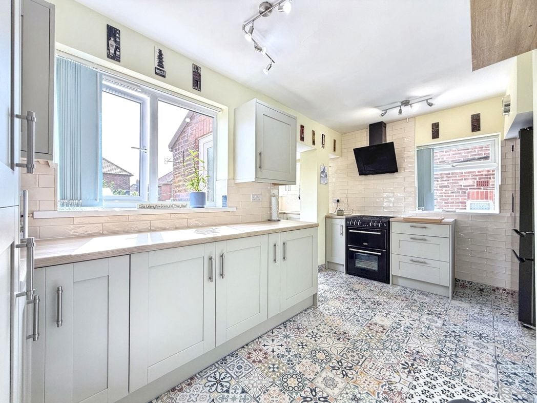 Property image 7 of 21