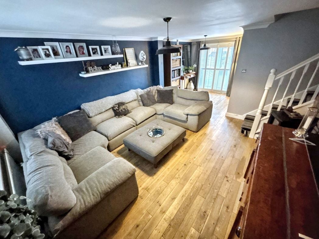 Property image 10 of 30