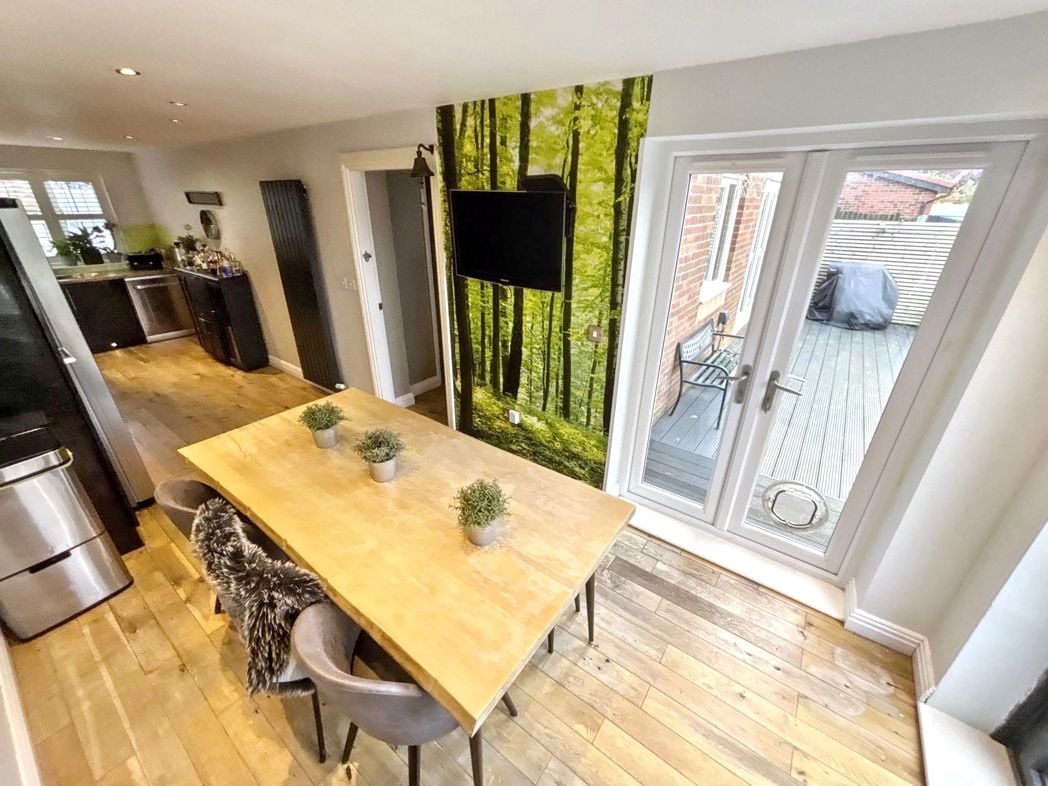 Property image 5 of 30