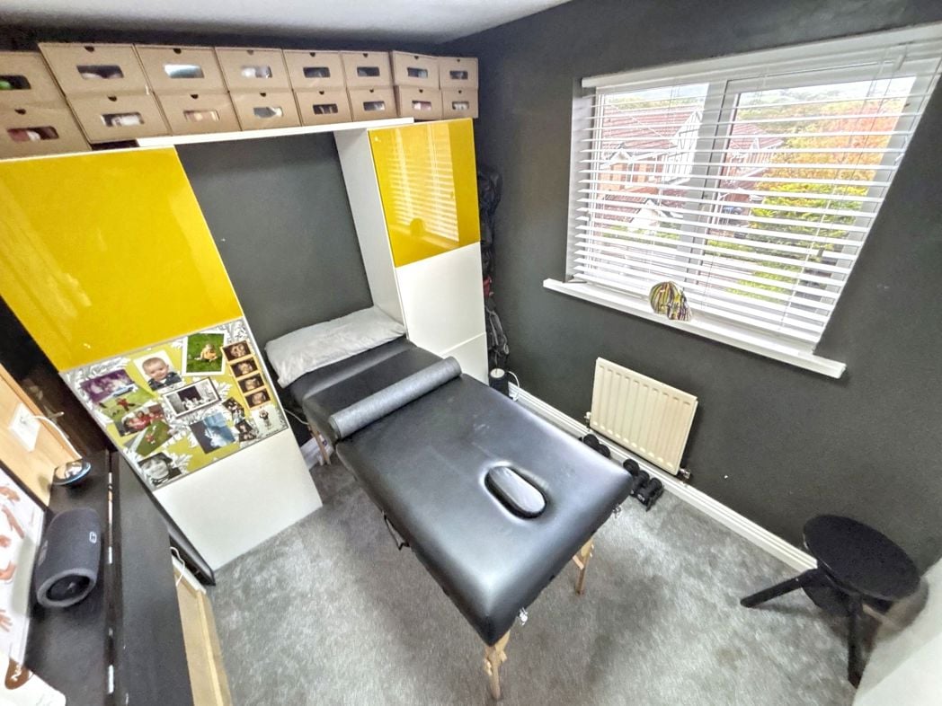 Property image 23 of 30