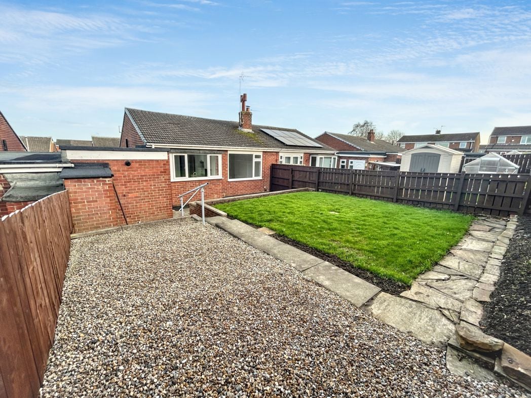 Property image 11 of 13