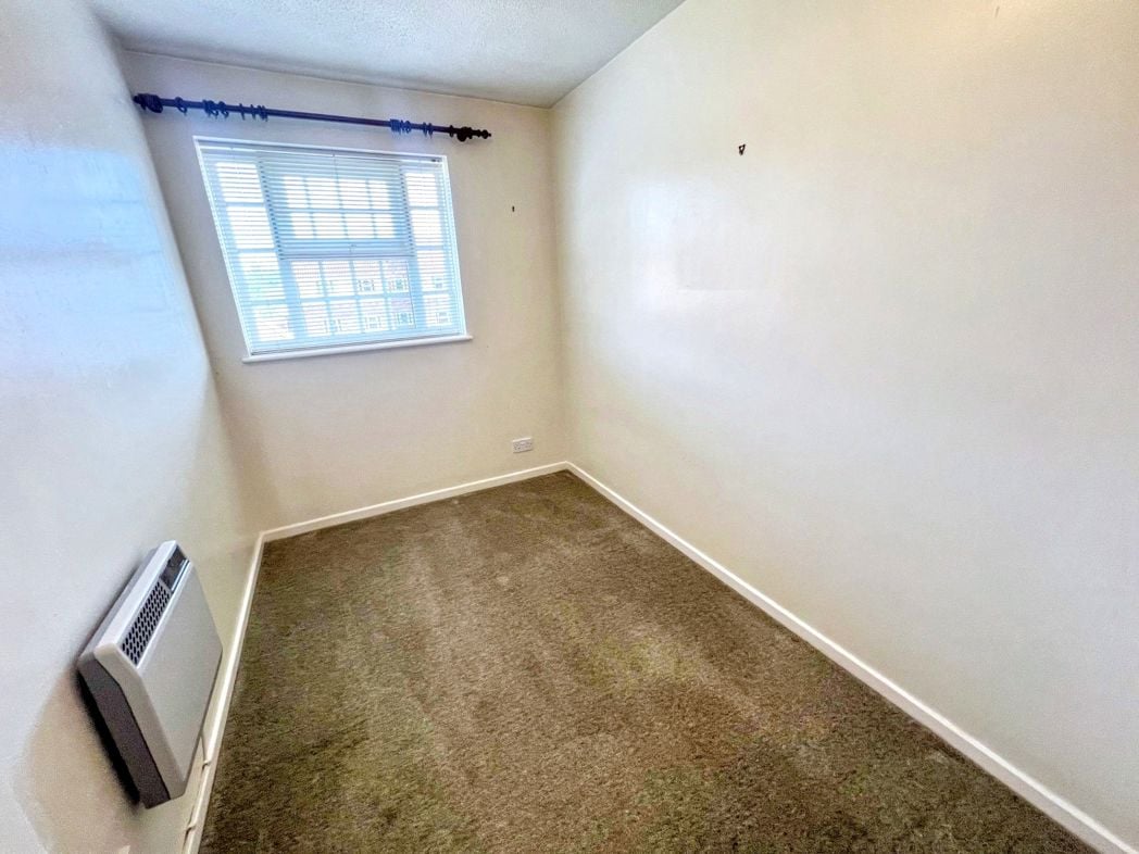 Property image 6 of 11