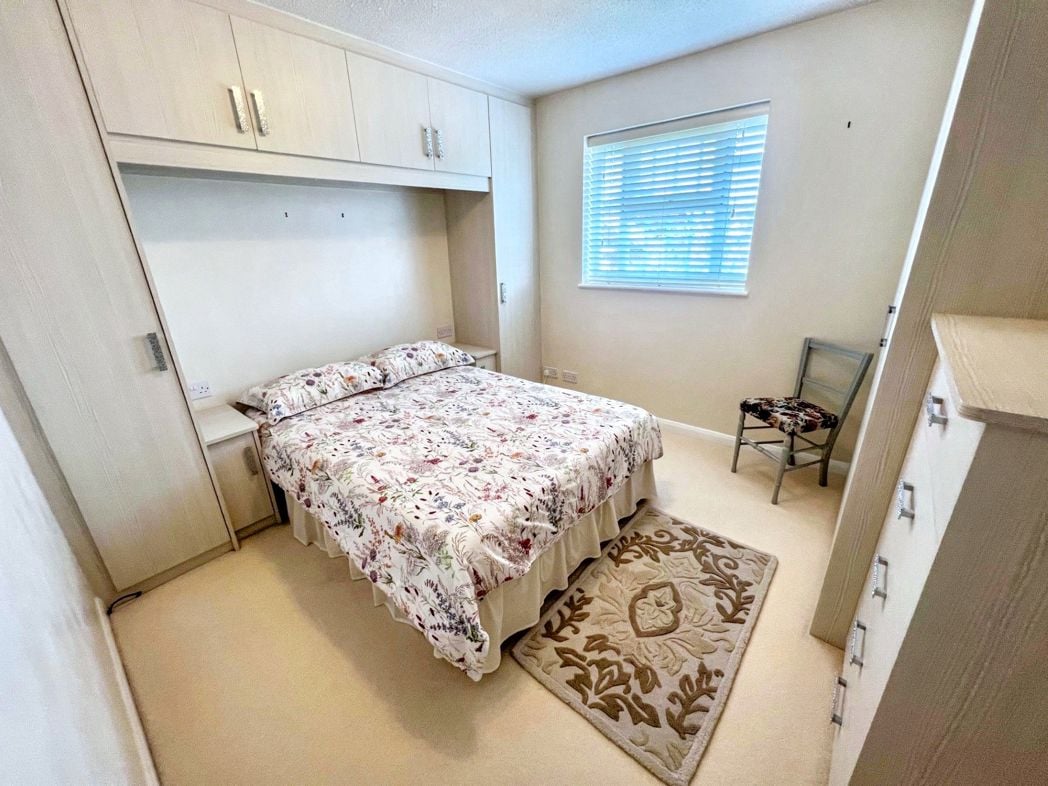 Property image 7 of 11