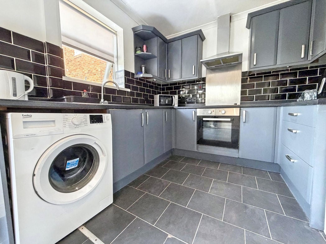 Property image 7 of 18