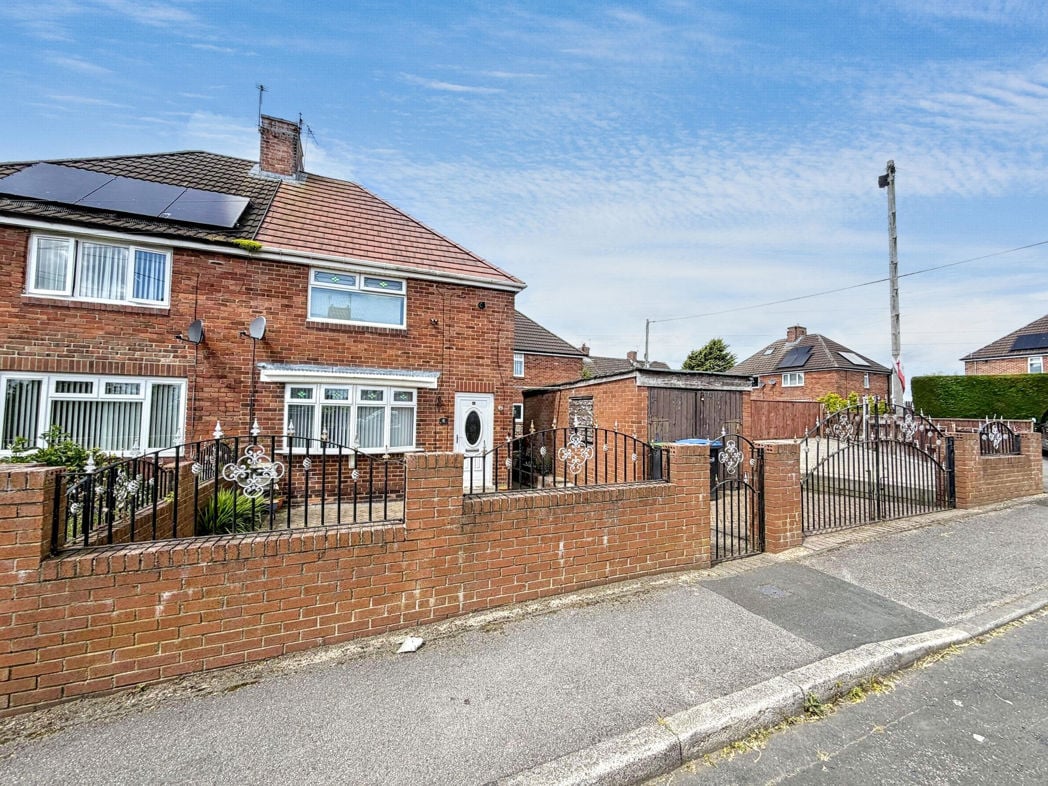 Property image 15 of 18