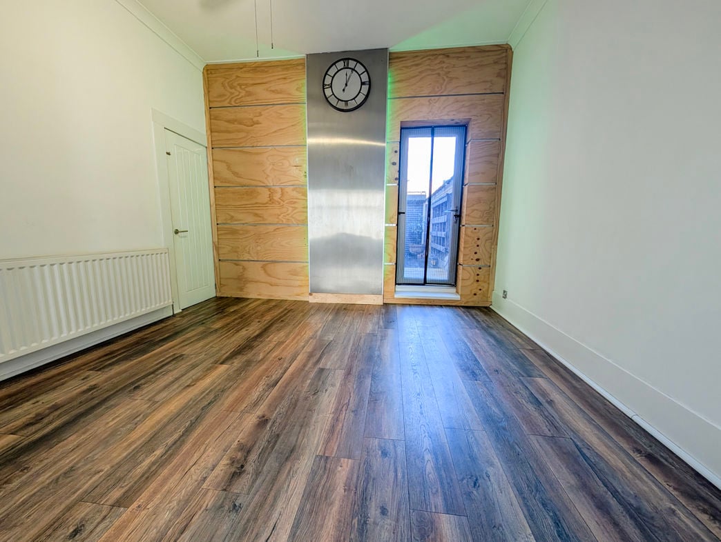 Property image 5 of 14