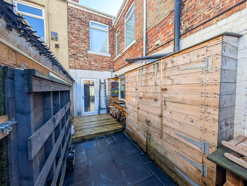 Property image 12 of 14