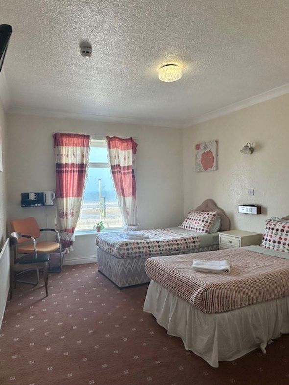 Property image 18 of 28